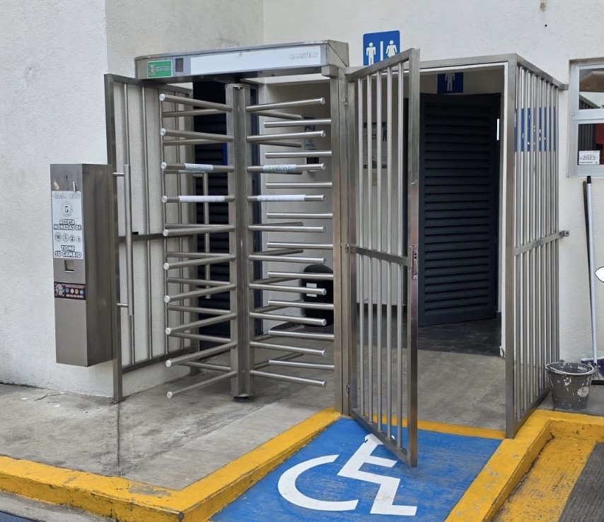 Control de Acceso para Sanitarios